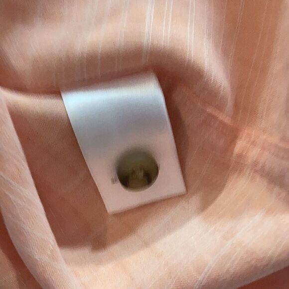 ROUNDTREE & YORKE Men’s peach shirt, Large - Picture 8 of 9